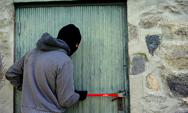 Furti in appartamento: come prevenire e come difendersi